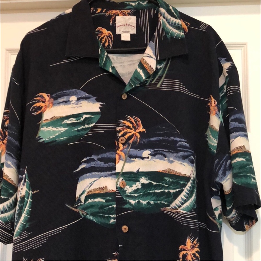 Tommy Bahama Relax Shirt Size XL 100 silk